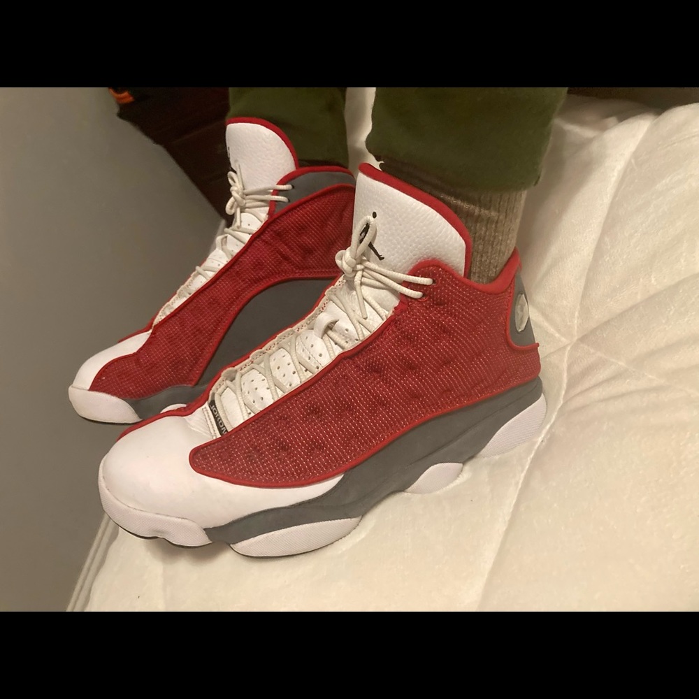 Air Jordan 13 grey tip